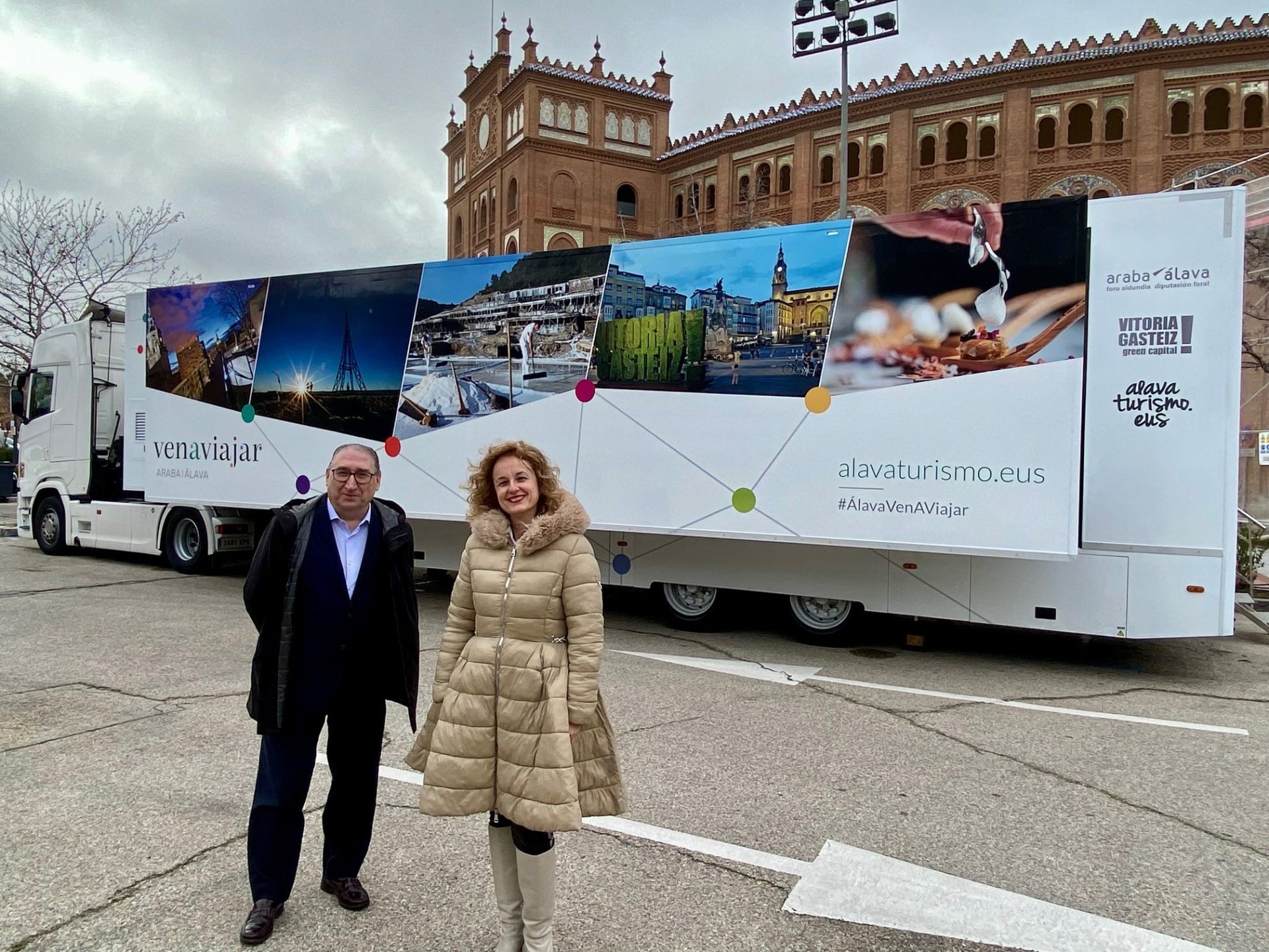 Ven a viajar