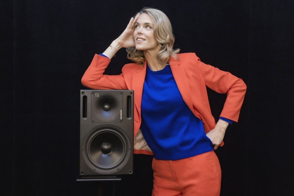 Julie Andrieu